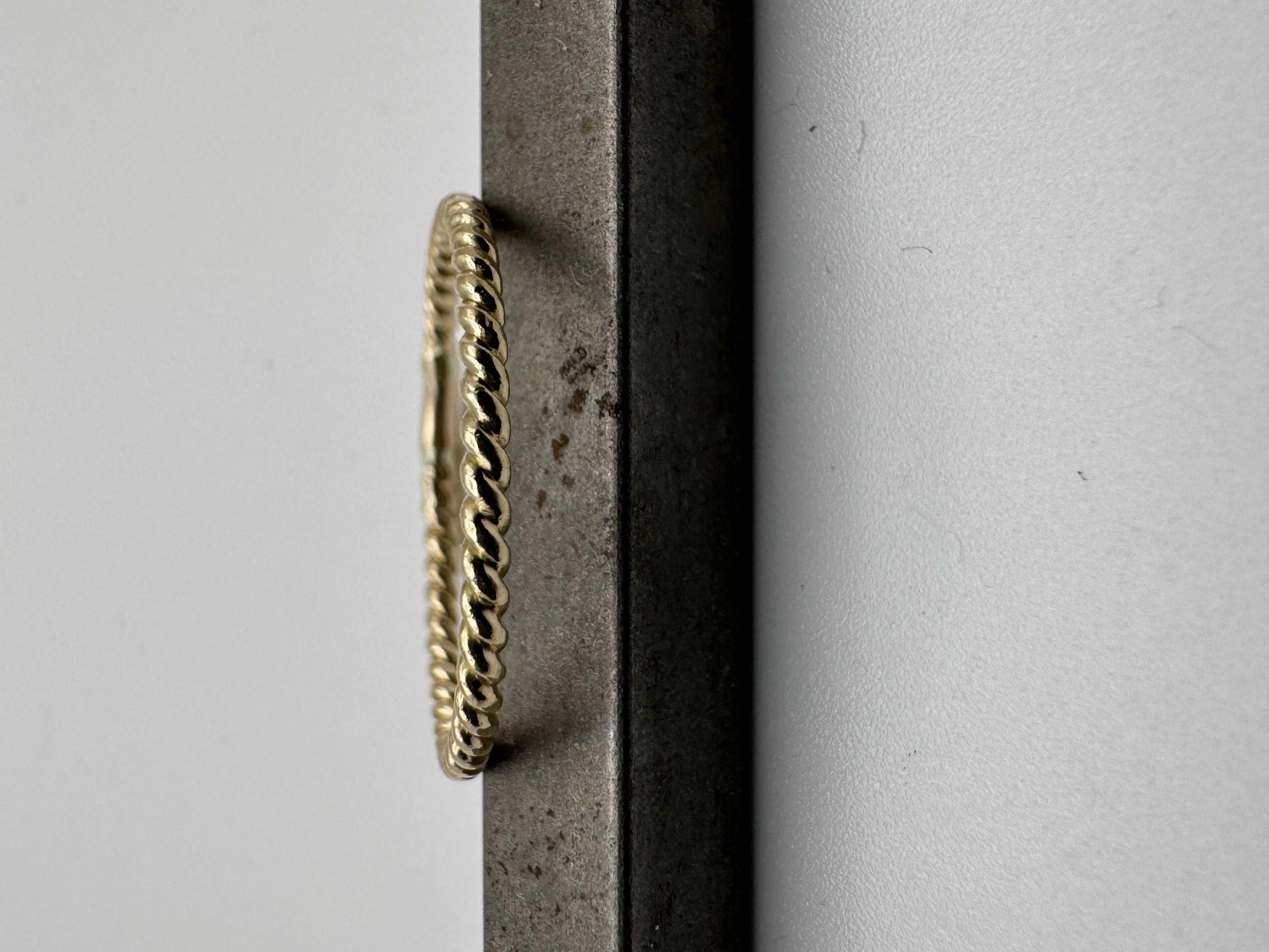 Gold twisted band in 14k gold