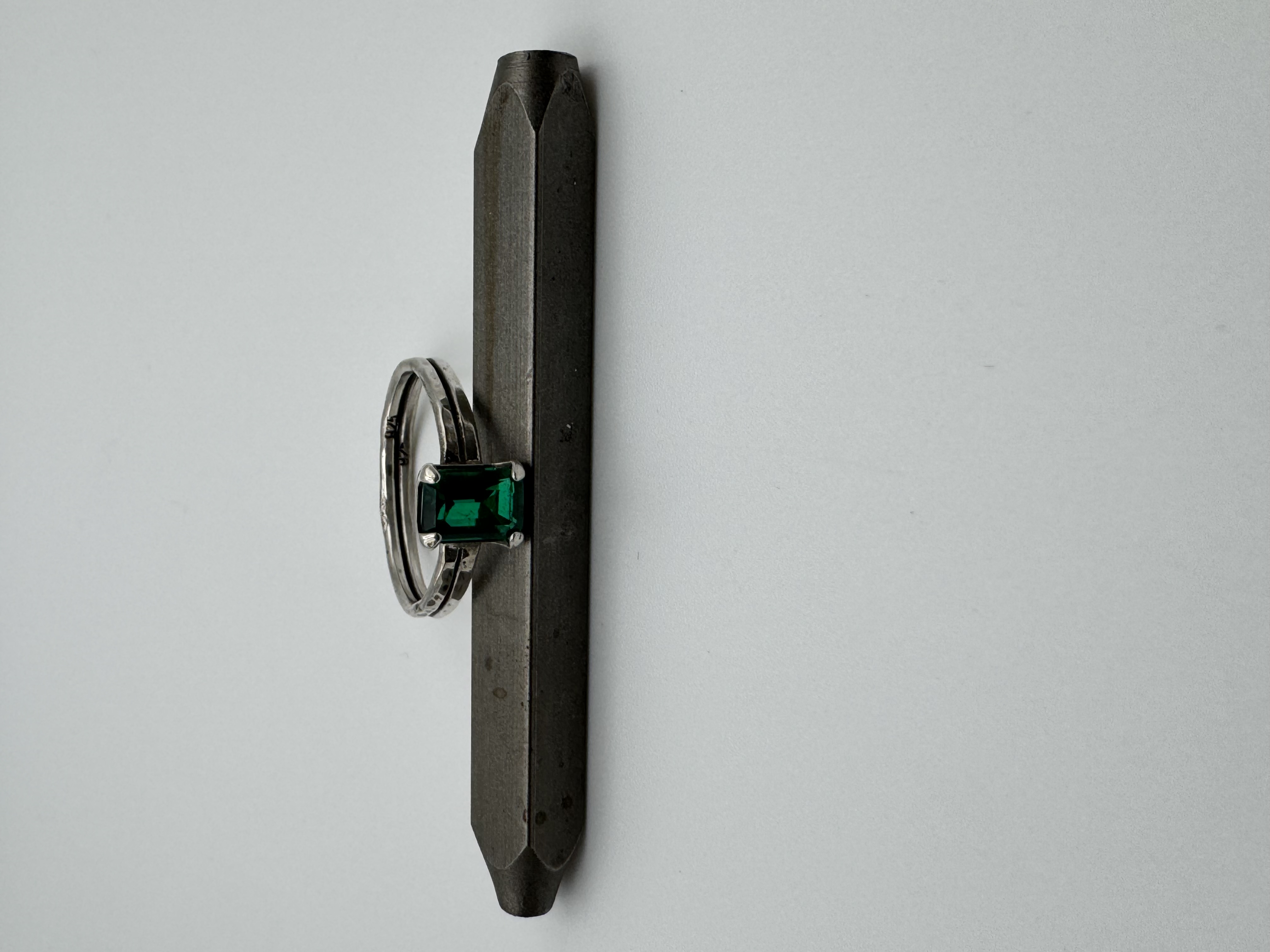 Emerald Cut Emerald on Hammered Cable Size 6.5